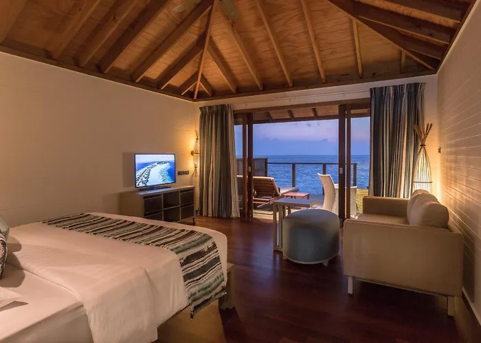 Vilamendhoo Island Resort & Spa